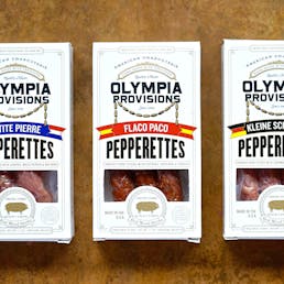 Pepperette & Summer Sausage Pack with Red Gift Box
