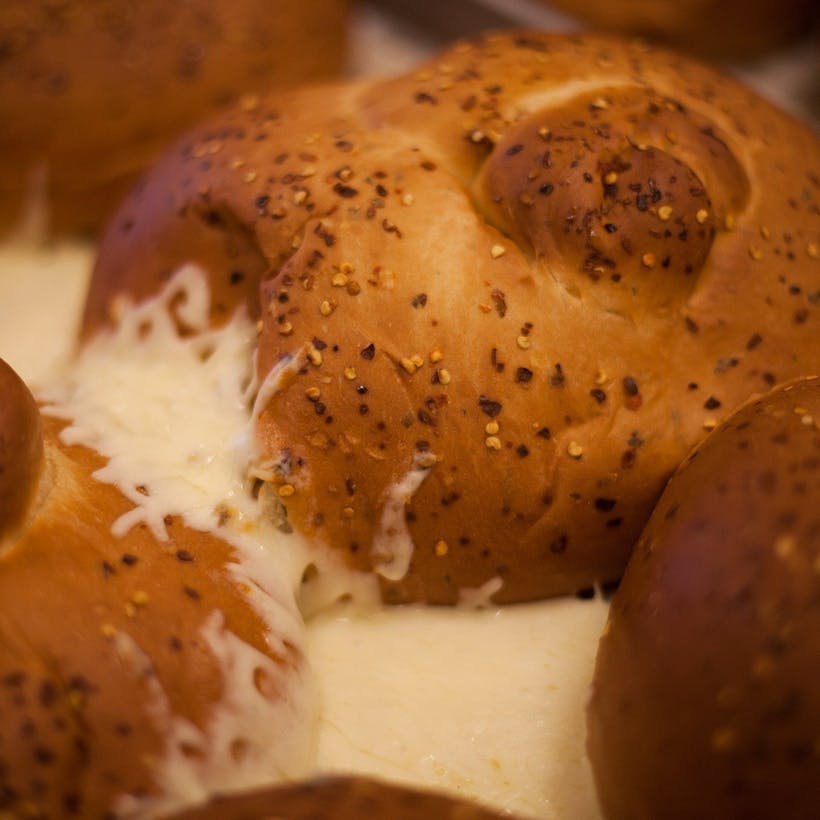 Hot & Spicy Cheese Bread - 2 Pack