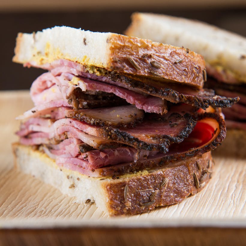 Montreal Smoked Meat Sandwich Kit