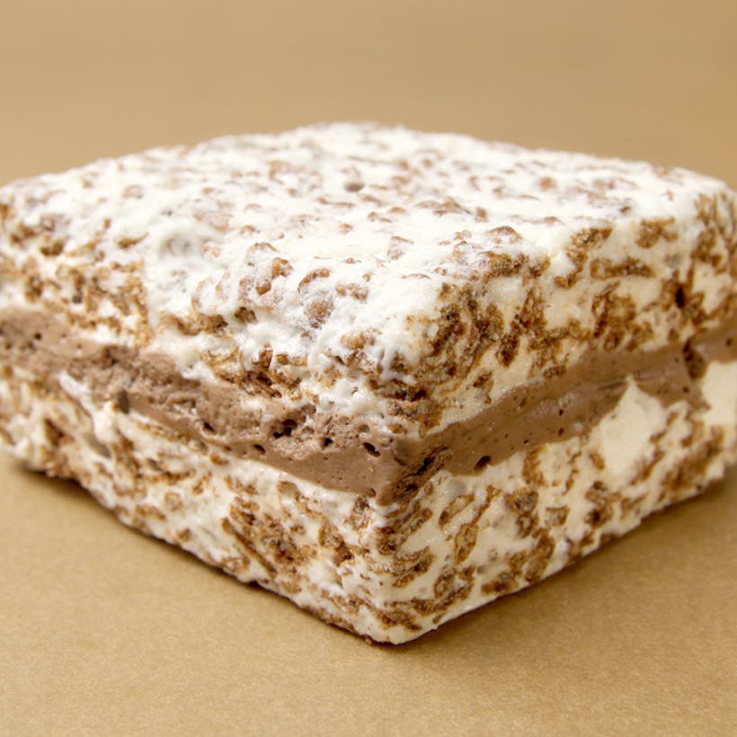 Cocoa Concoction Marshmallow Crispycakes - 8 Pack