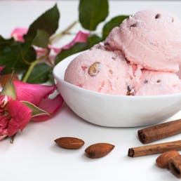 Rose with Cinnamon-Roasted Almond - 6 pints