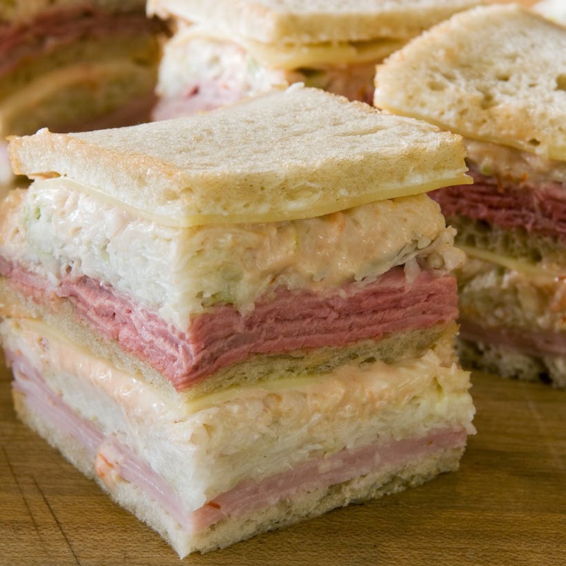 New Jersey Sloppy Joe Sandwich (Serves 3)