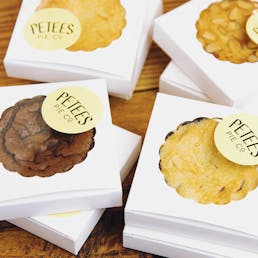 12 Little Pies in Wooden Gift Box