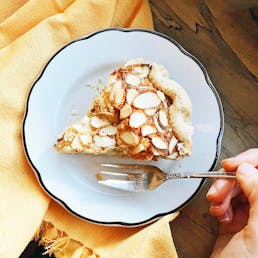 Toasted Almond Chess Little Pie - 4 pack