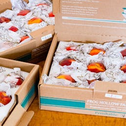 Organic Cal Red Peaches