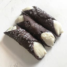 Filled Large Hand Dipped Belgian Chocolate Cannoli - 12 Pack