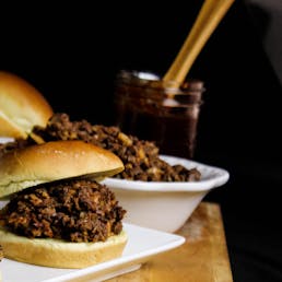 Chopped BBQ Brisket Sandwich Kit - 8 pack