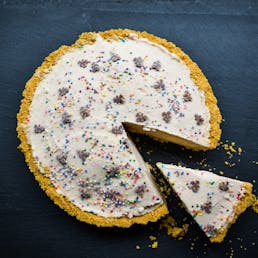 Gingerbread Man Ice Cream Pie