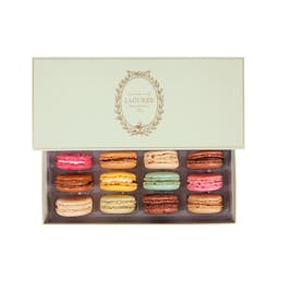 L'incontournable - Box of 12 Macarons