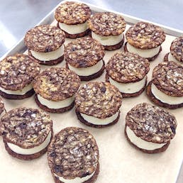 Choose Your Own Organic Ice Cream Sandwiches - 8 Pack