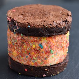 Detention Ice Cream Sandwiches - 7 Pack