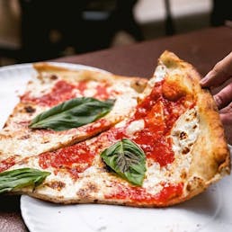 New York Pizza - 16 Giant Slices