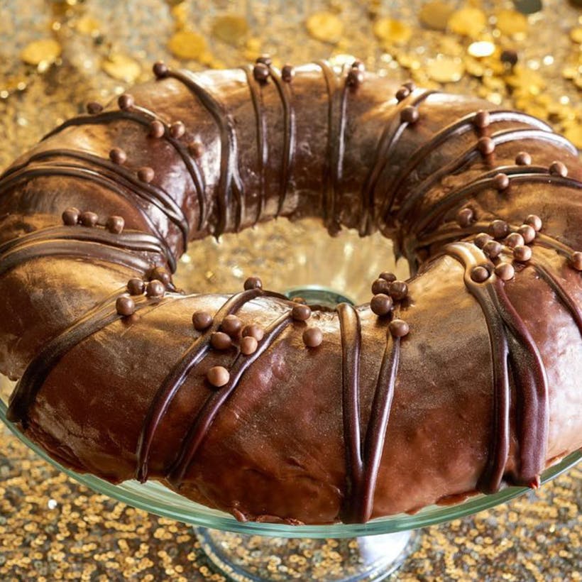 Gateau d'Or Chocolate King Cake