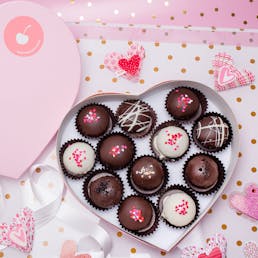 Valentine's Cruffle Heart Gift Box - 18 Piece