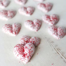 Rose-Flavored Meringue Hearts