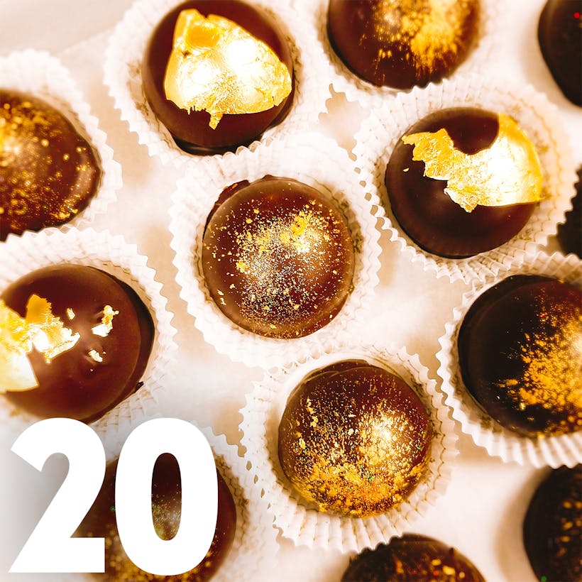 Gold Marshmallow Cloud Cookies - 20 Pack