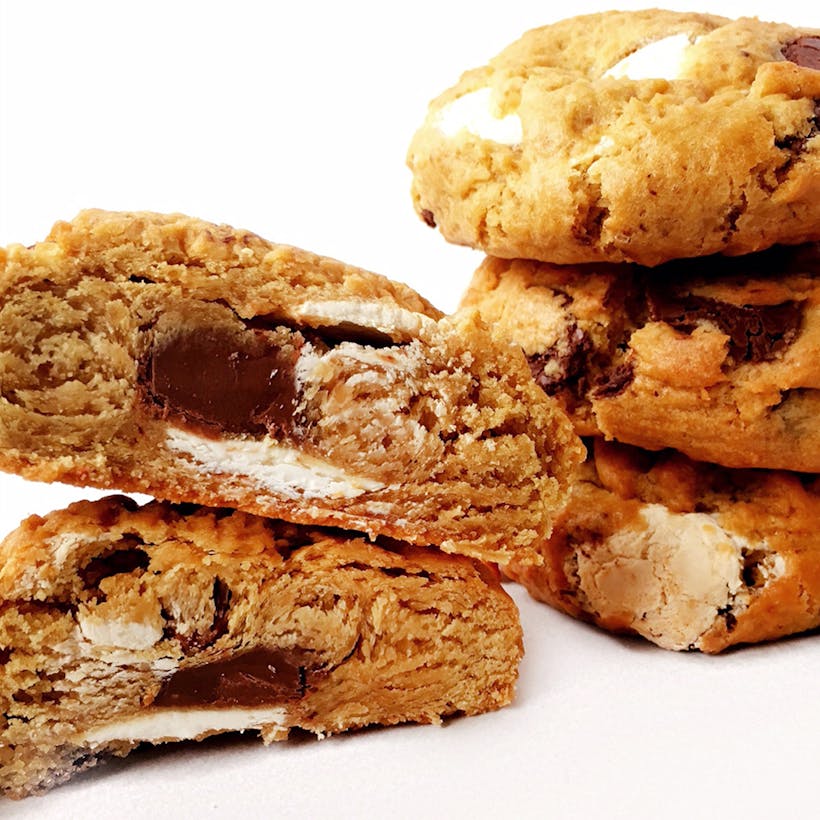Original Butter Rum Triple Chunker Giant Cookie