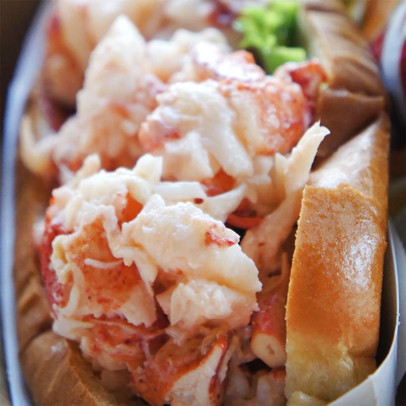 Beal's Famous Lobster Roll Kit 4 Rolls by Beal's Lobster Pier Goldbelly