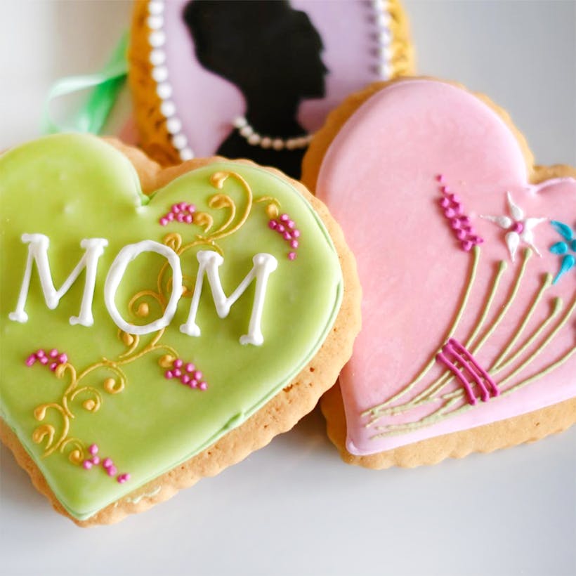 Mother's Day Iced Cookies