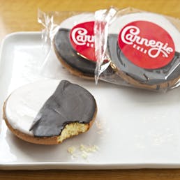 Jewish Classic Desserts Gift Box