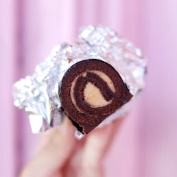 Must Love Chocolate Gift Box