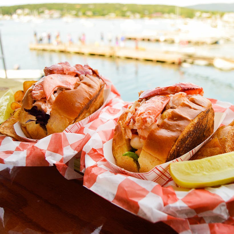 Beal's Famous Lobster Roll Kit - 16 Rolls