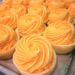 Orange Sorbet Halves - 8 Pack