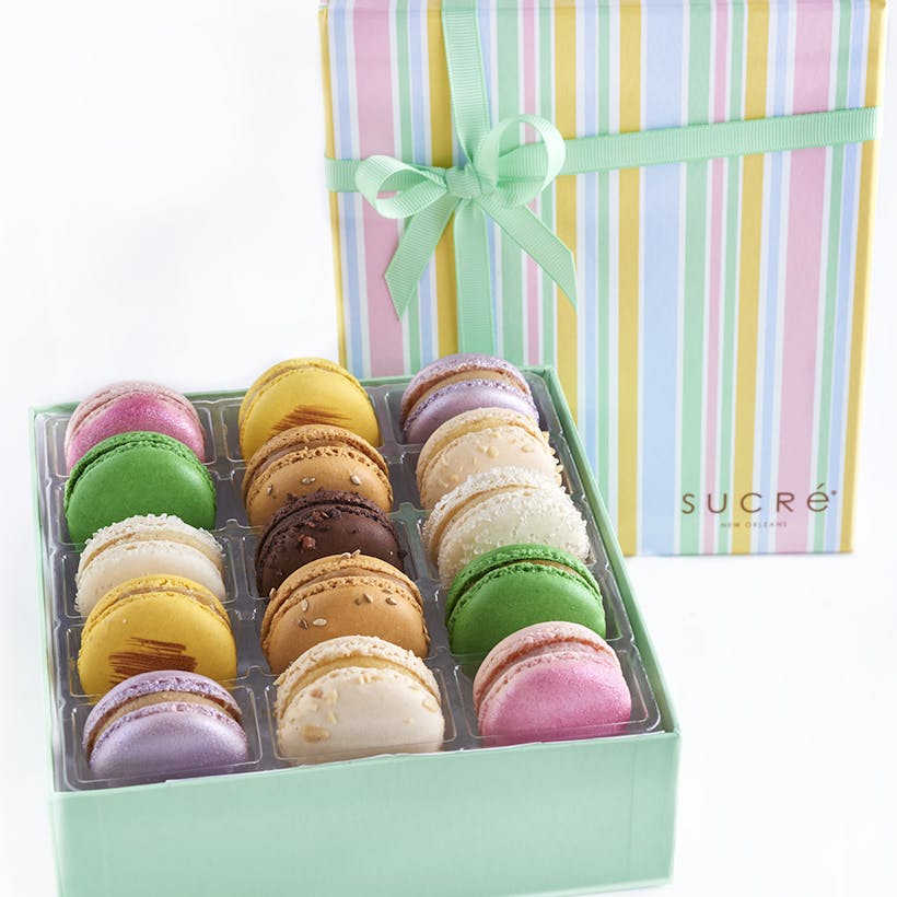 Signature Macaron Collection