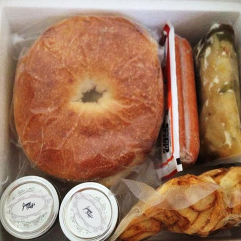 The REAL Italian Hot Dog Classic 8 Pack by Jimmy Buff's Goldbelly