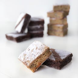 Gourmet Brownie and Blondie Collection - 16 Pack