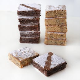 Gourmet Brownie and Blondie Collection - 16 Pack