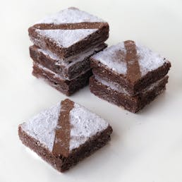 Gourmet Brownie and Blondie Collection - 16 Pack