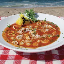 Phil's Lazyman Cioppino for 4