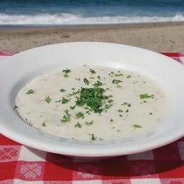 Phil's Clam Chowder for 6