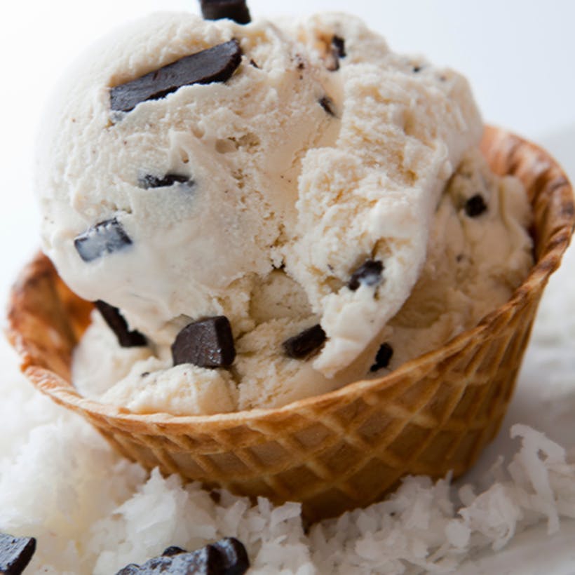 Coconut Chip Ice Cream - 6 Pints
