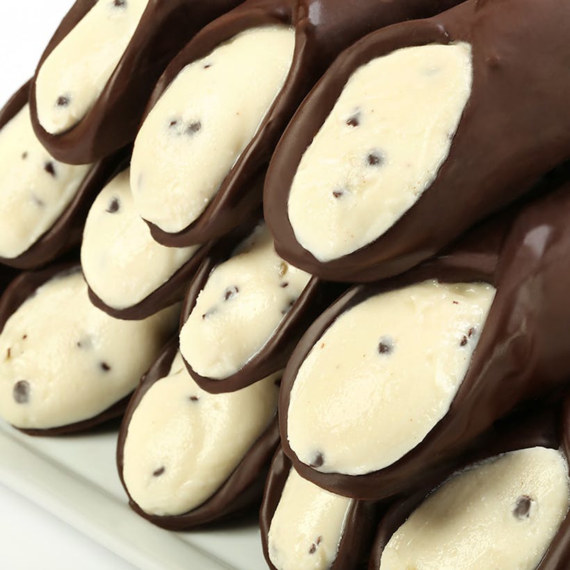 Filled Large Hand Dipped Belgian Chocolate Cannoli - 12 Pack