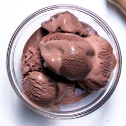 Organic Chocolate Ice Cream - 6 Pints