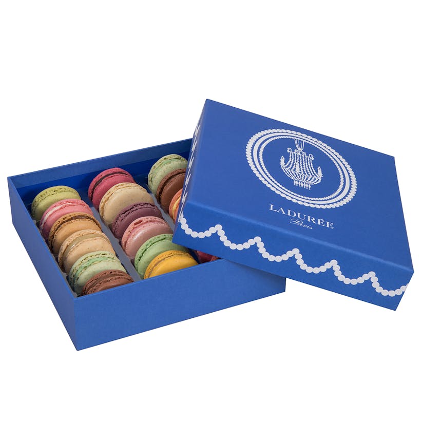Trianon - Box of 18 Macarons
