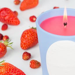 Wild Strawberry Scented Candle