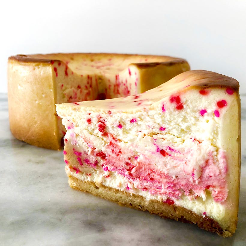 Carnegie Deli + Cookie DŌ Cheesecake - 8 inch