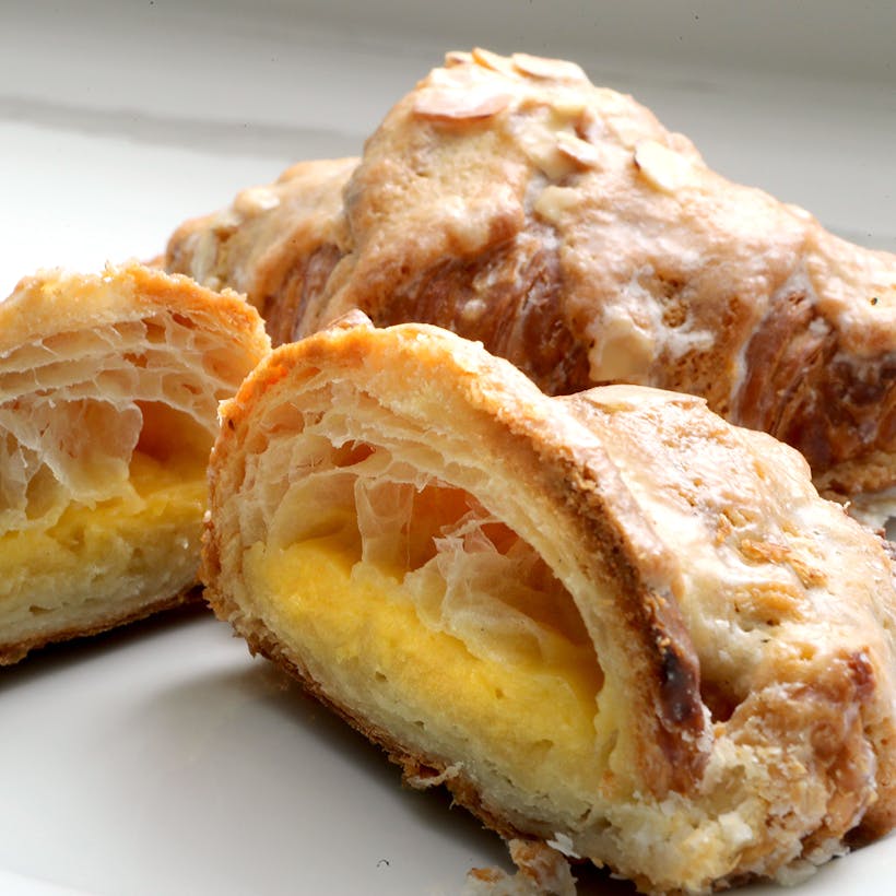 Lemon Almond Croissant - 4 Pack