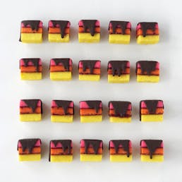 Rainbow Cookies Raspberry Filling - 20 Pack