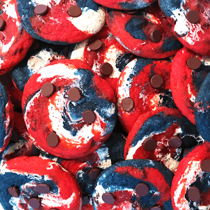 Fourth of July Chocolate Chip Cookie Tin - 30 Pack