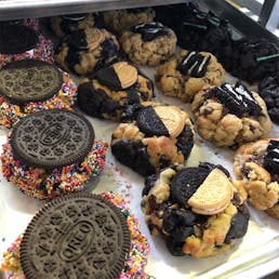 Oreo Topped GIANT Cookies Pack