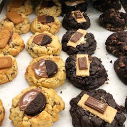 Choc-Full GIANT Cookies Pack