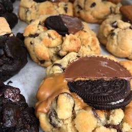 Choc-Full GIANT Cookies Pack