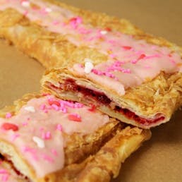 Cherry Heart Kringle - 2 Pack