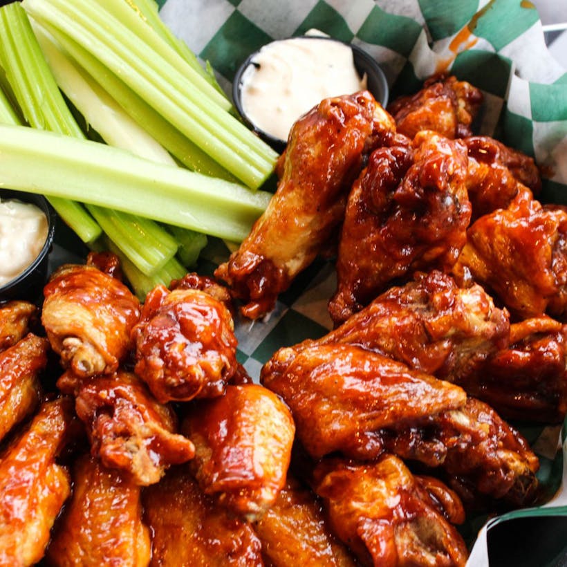 World Famous Buffalo Wings - 100 Pack