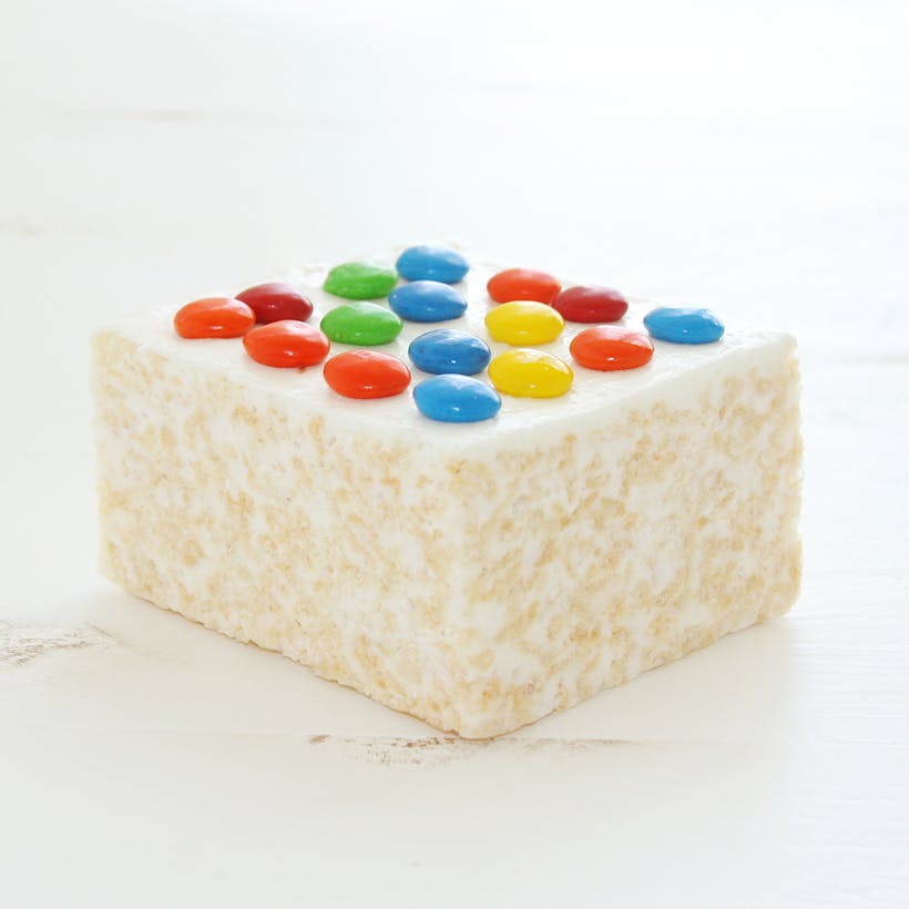 Chocolate Candy Buttons Marshmallow Crispycakes - 4 Pack