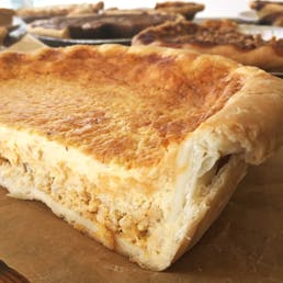 Chesapeake Crab and Cheddar Quiche